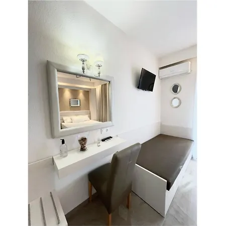 Myrto Rooms Pefkochori Exterior photo