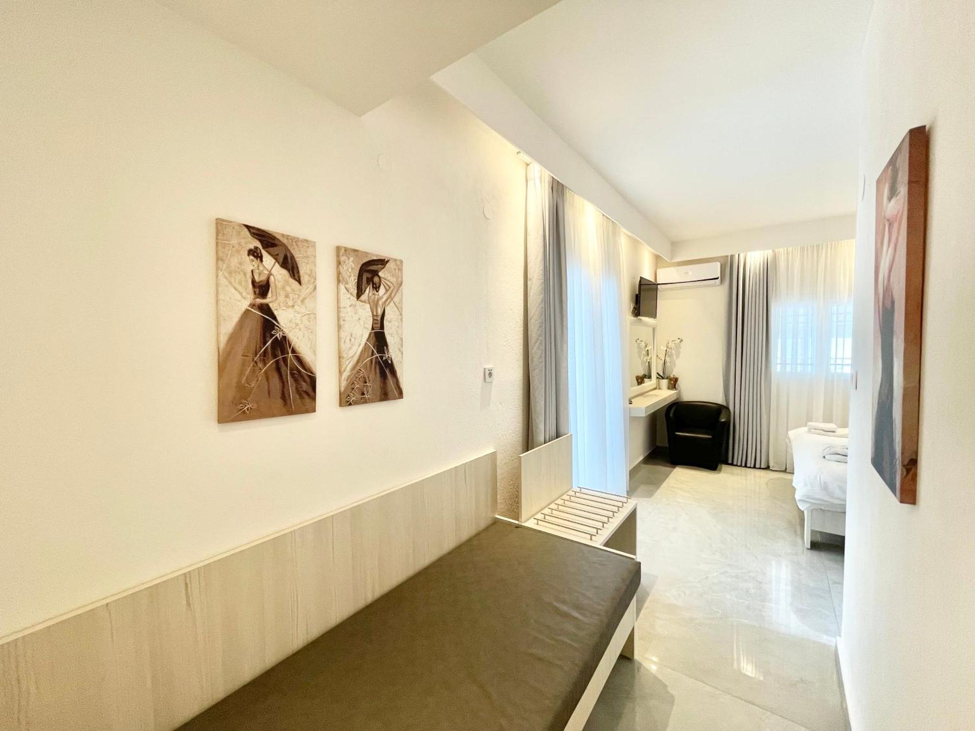 Apartment Myrto *