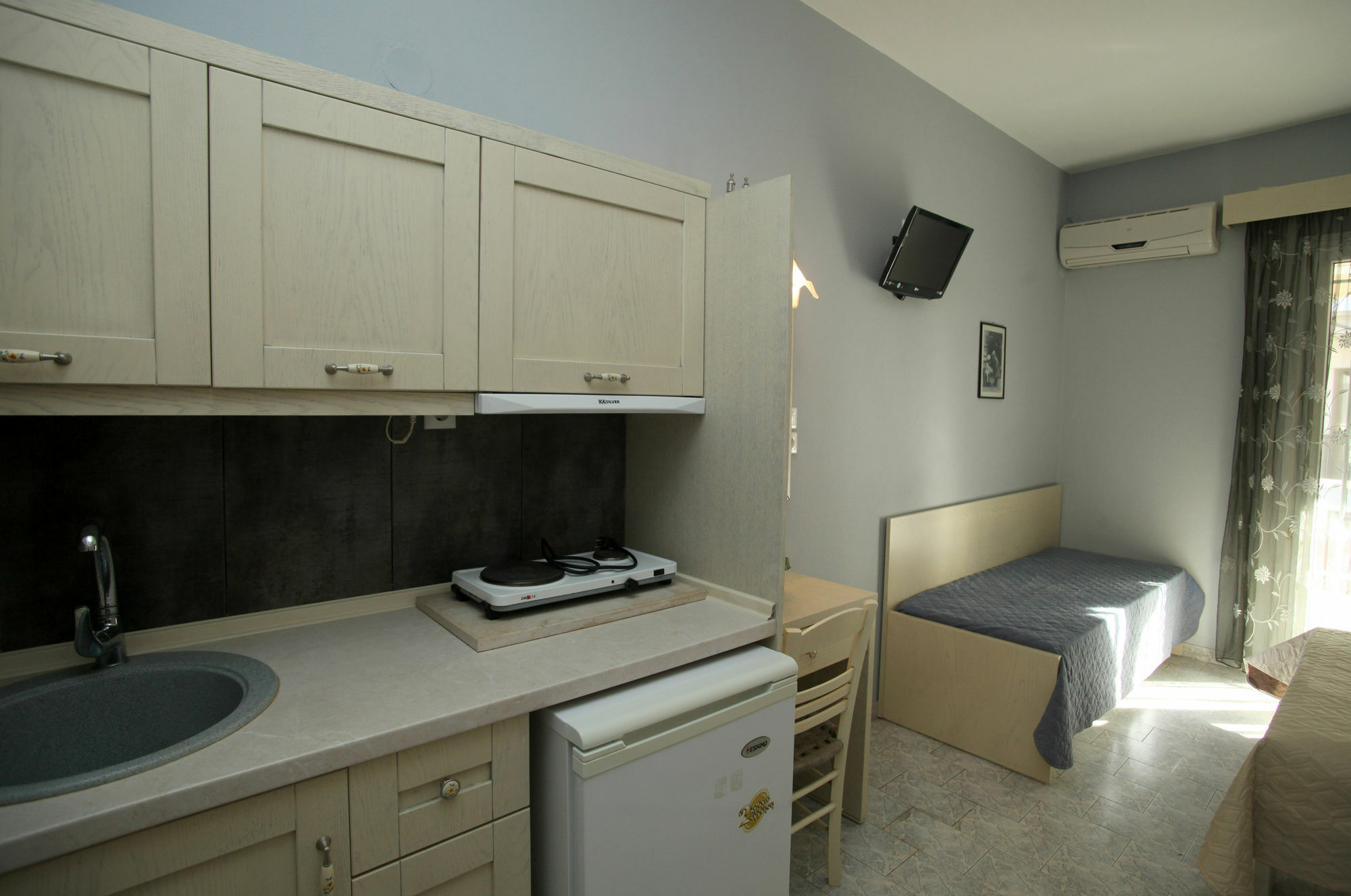 Myrto Apartment