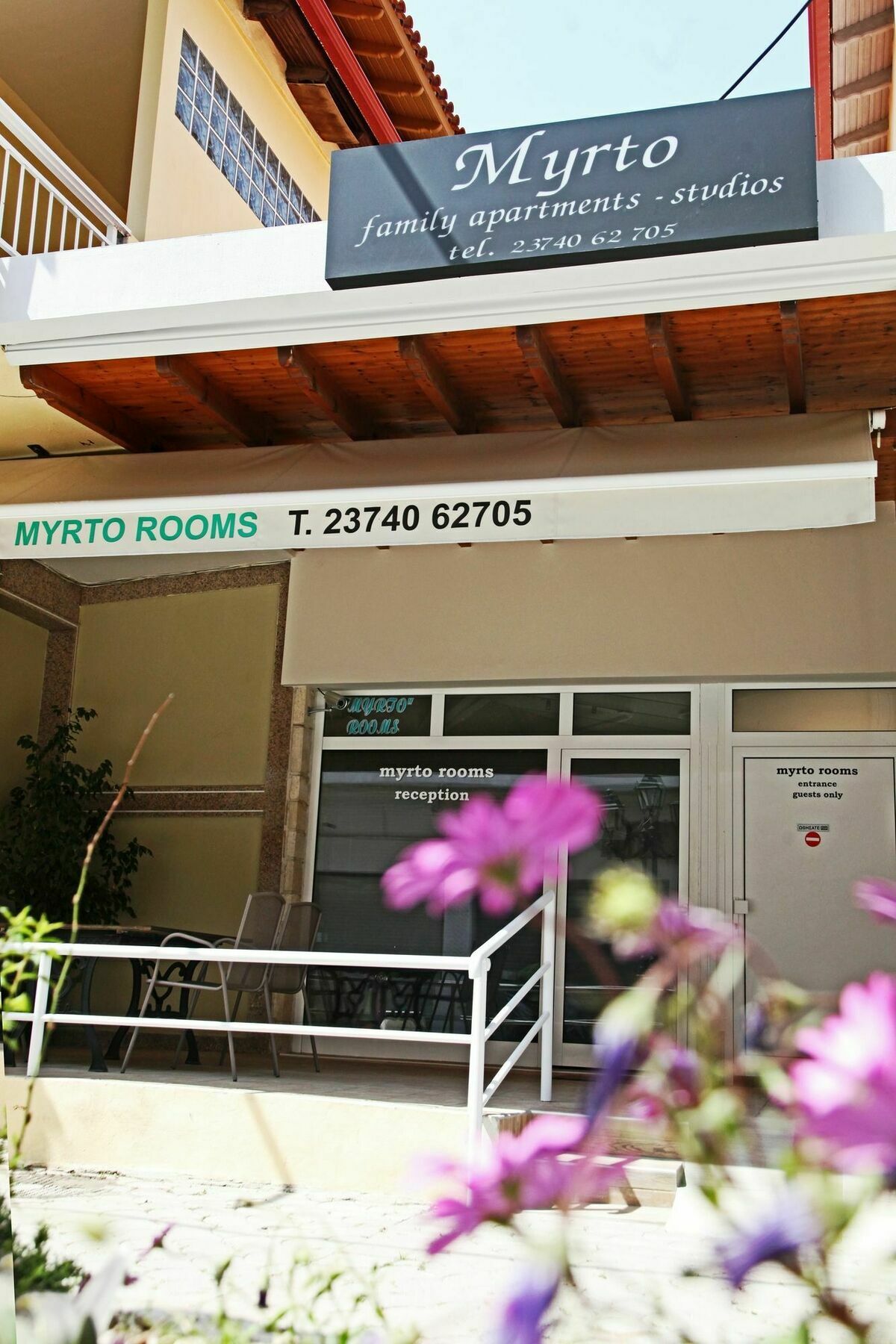 Myrto